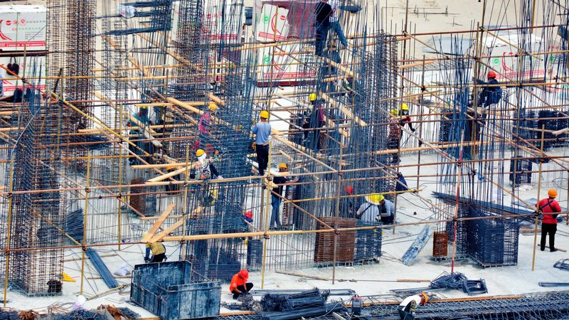 建筑工程施工合同范本解析：北京地区规范解读